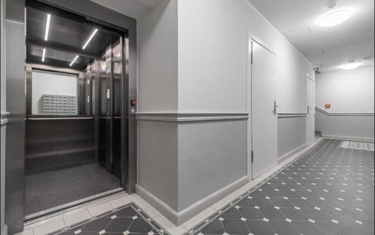 שצ'צ'ין Sky Apartments Old Town מראה חיצוני תמונה