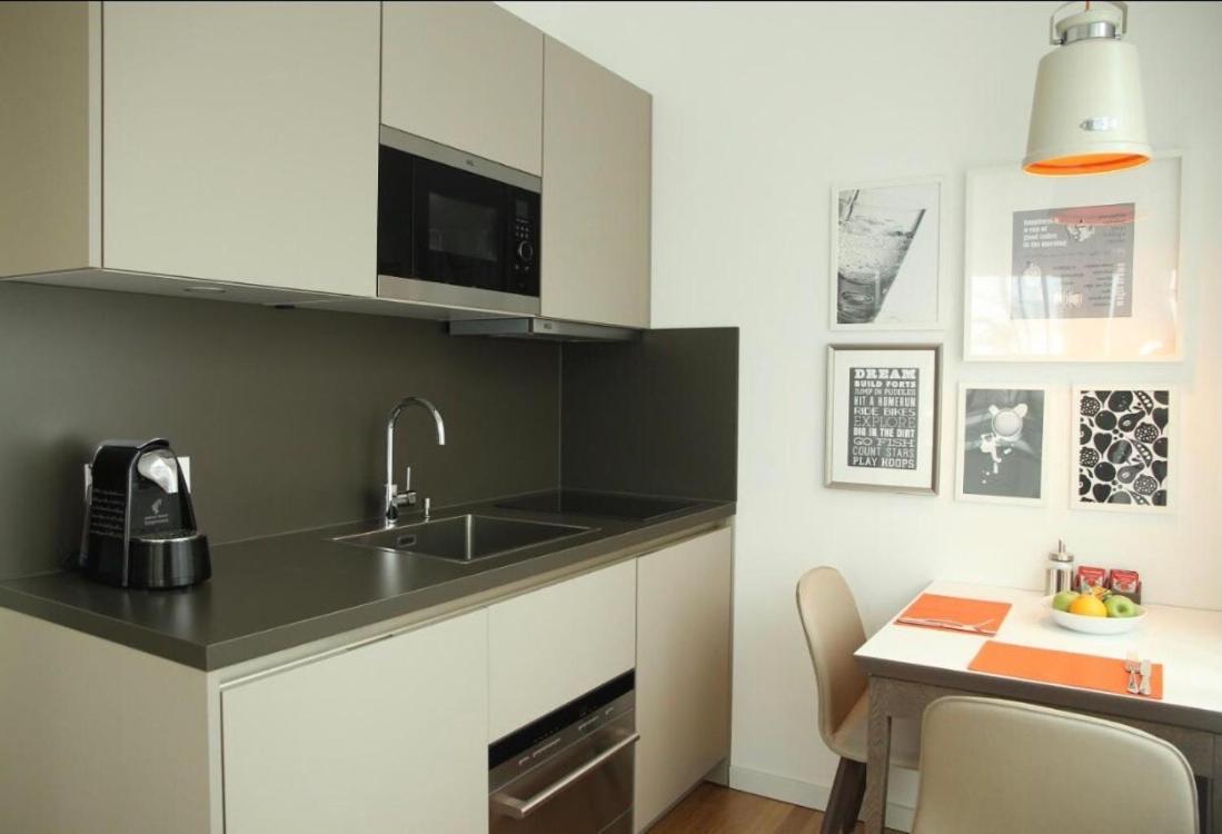 שצ'צ'ין Sky Apartments Old Town מראה חיצוני תמונה